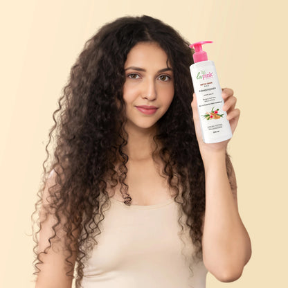 Control Hairfall &amp; Frizz with Methi Dana 8-in-1 Conditioner